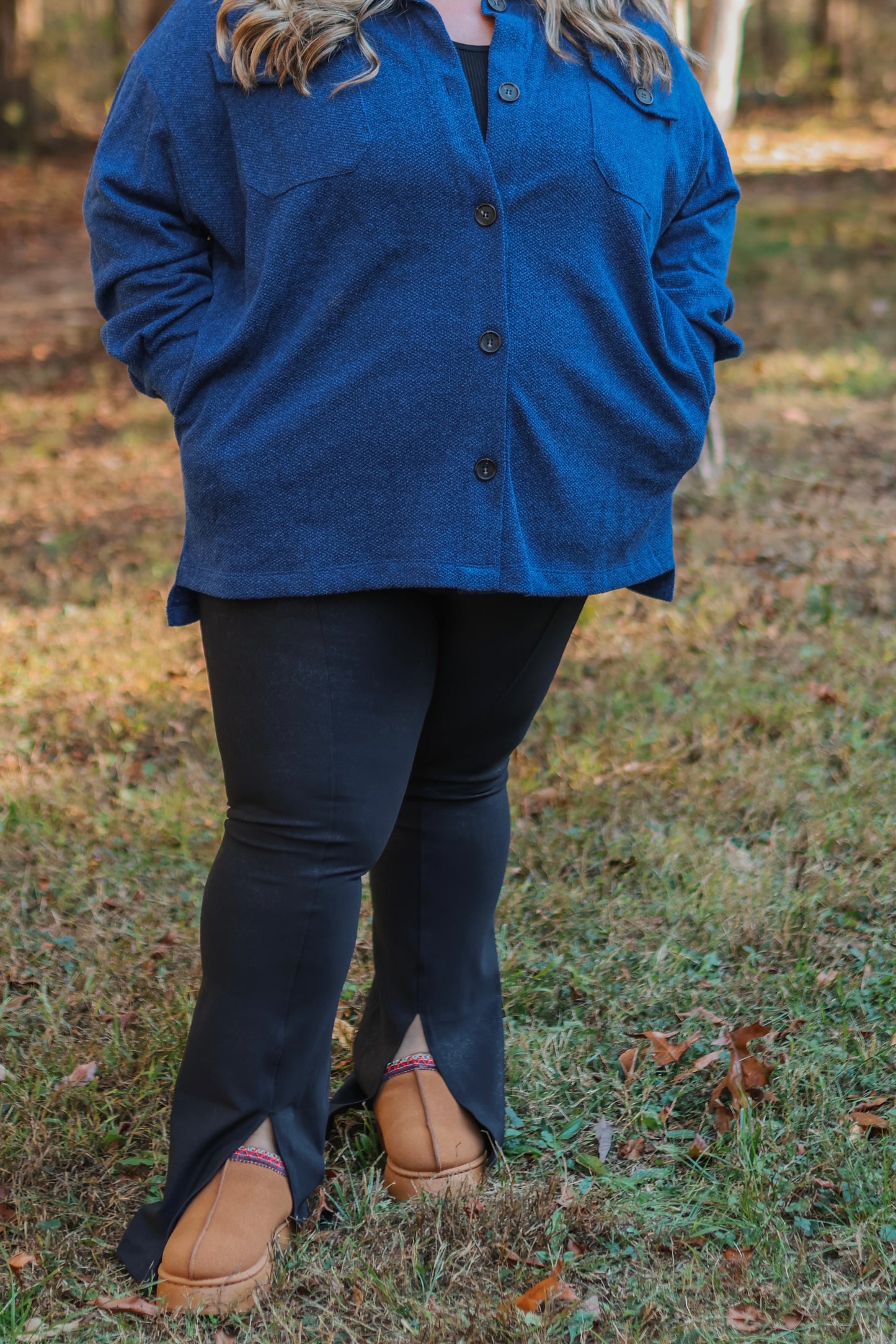 {Curvy} Foil Printed Front Slit Flare Leggings