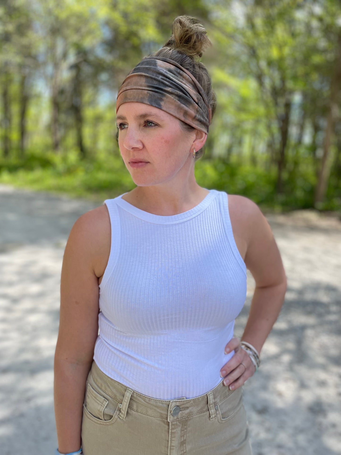 Basic Ribbed Tank {White}